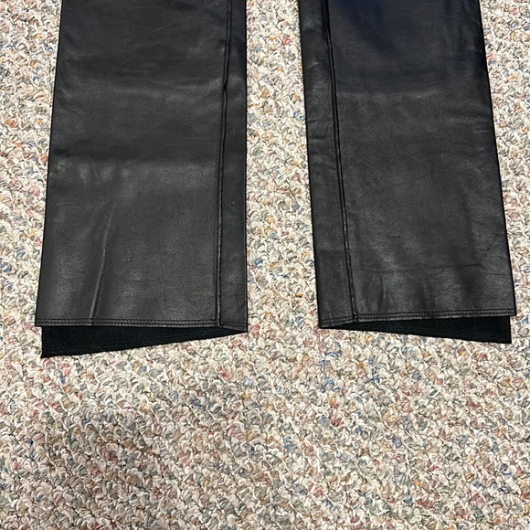 Guess leather straight leg pants Size 4 - Picture 5 of 6